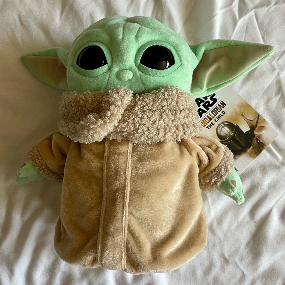 NWT Disney STAR WARS The Mandalorian THE CHILD plush